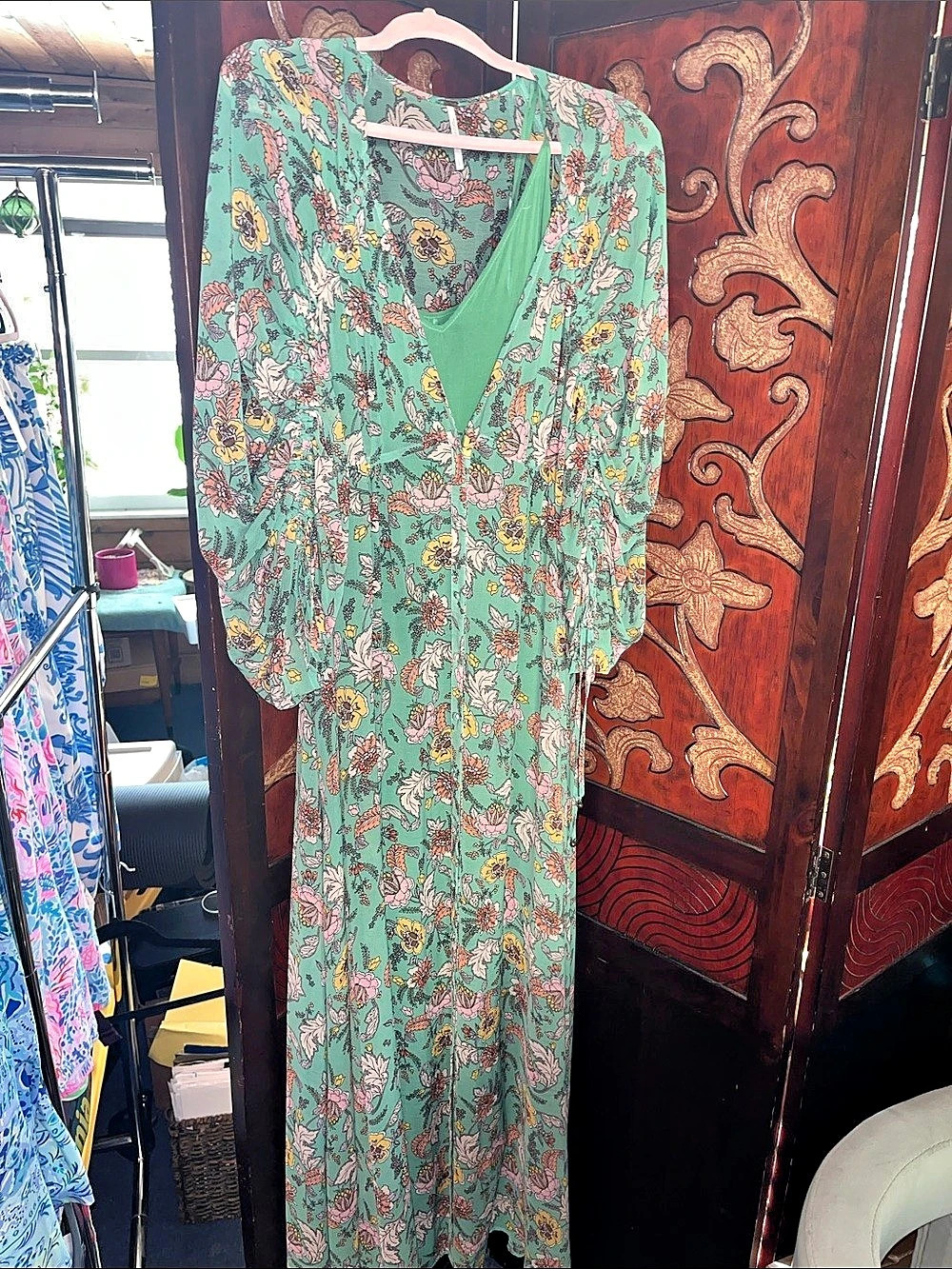 Free people Floral Maxi Dress in Green & Pink Large Like New